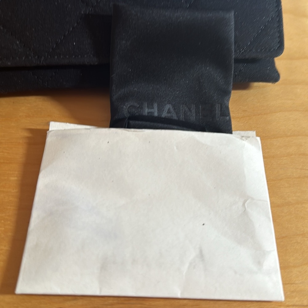 Chanel Aviators with Chanel Case - Picture 4 of 11